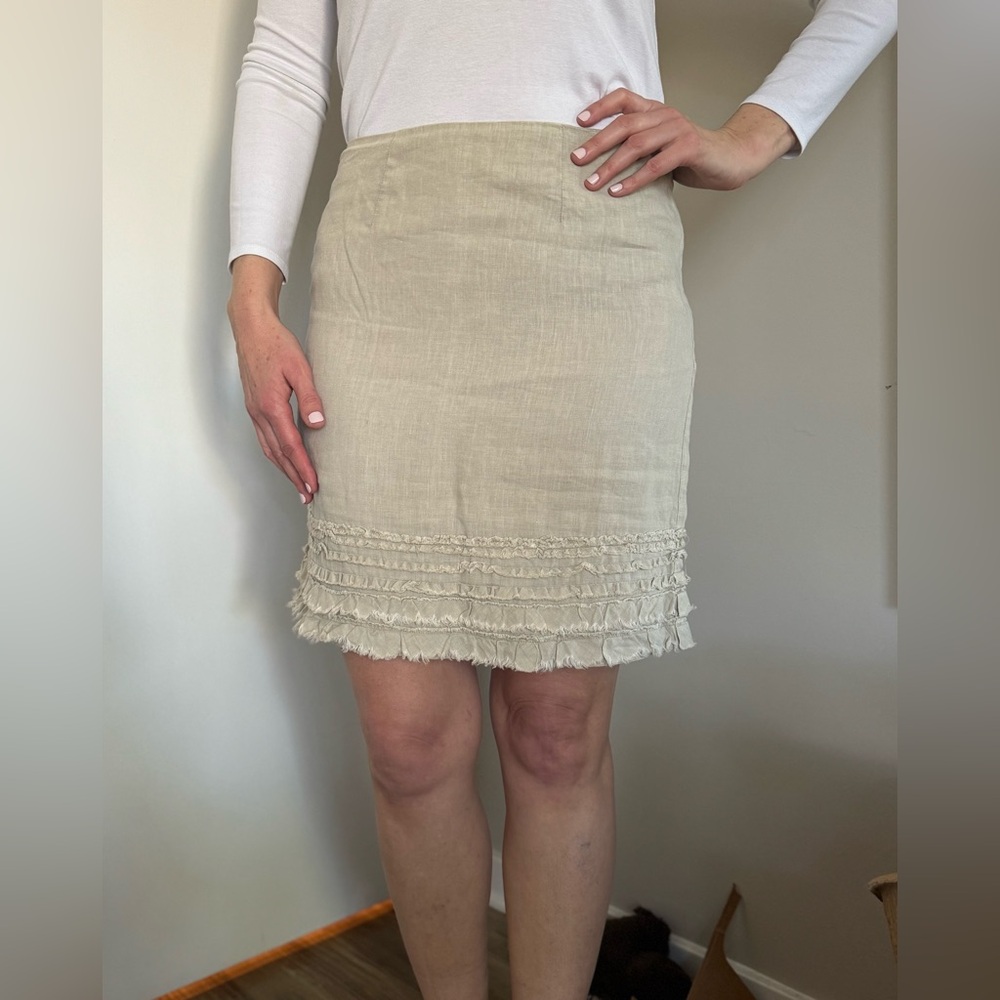 Mid thigh tan %100 linen skirt